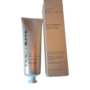 Sun + Moon "Just Bee-Lieve" Polish & Repair Daily Facial Exfoliator — New In Box